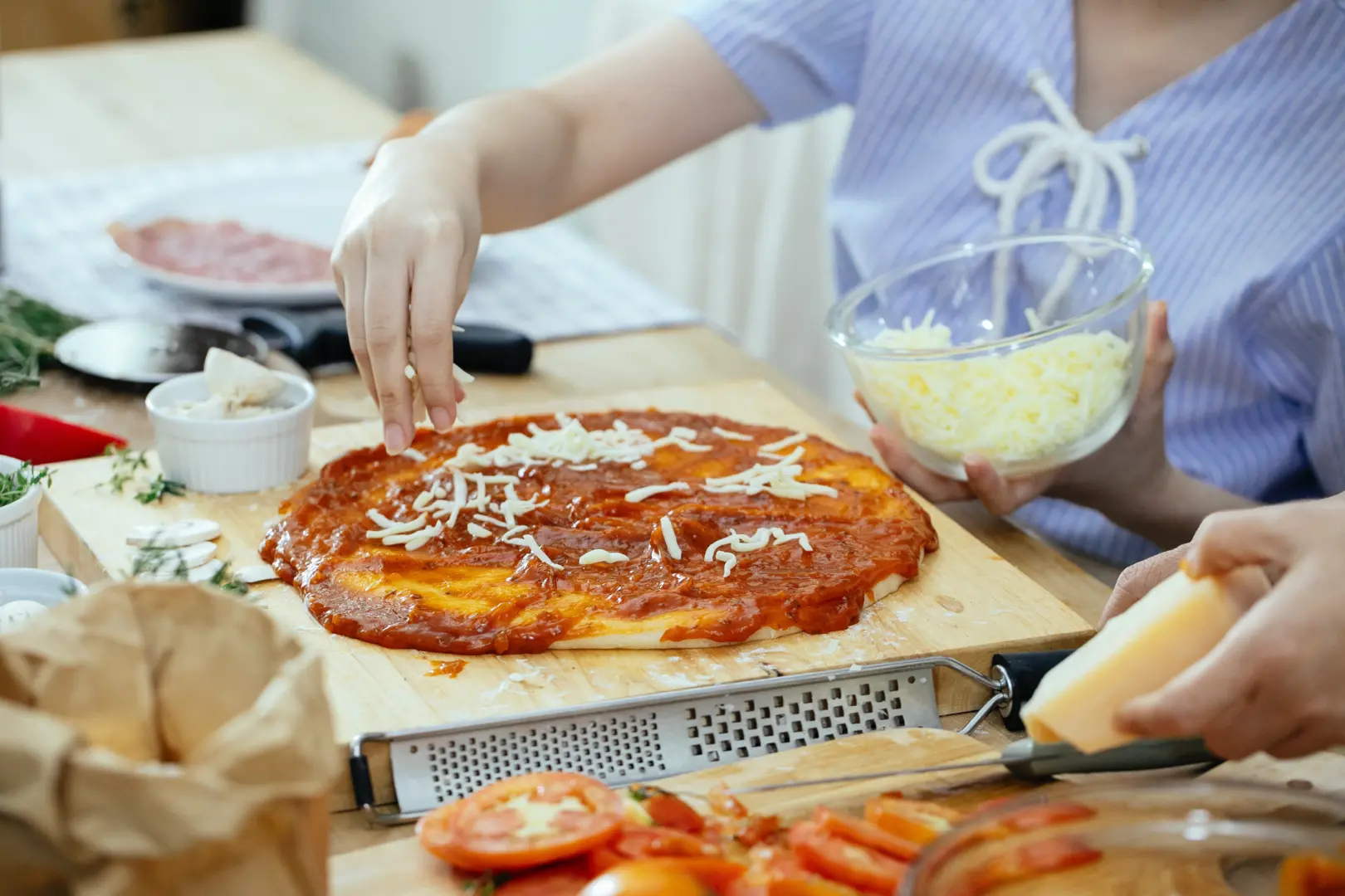 pizza készítése házilag